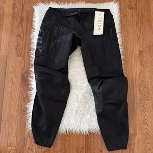 NWT Fox Racing Motocross Pants Women’s Size 16 Black Legion LT Pant 25858-001-16